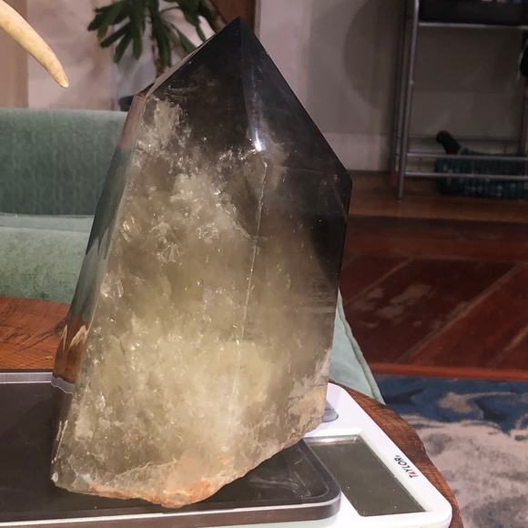 Phantom Smokey Quartz point 8 lbs+ 8 L